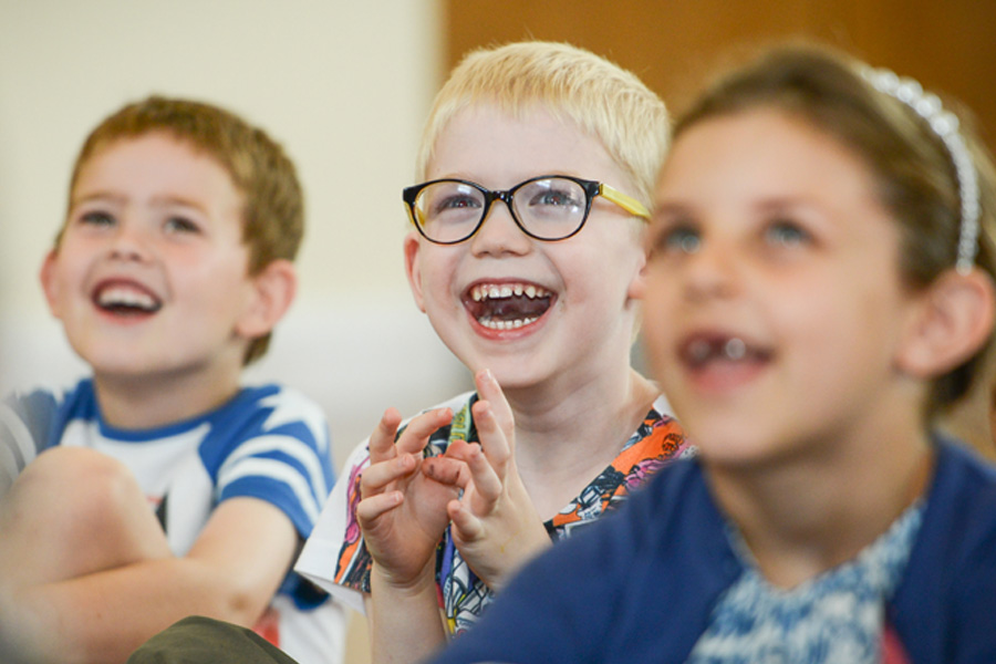 delighted children at mr banana head birthday show 2